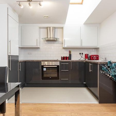 Book Today At Metro Serviced Apartments Bedford - Metro House ,Free Wifi Exterior photo